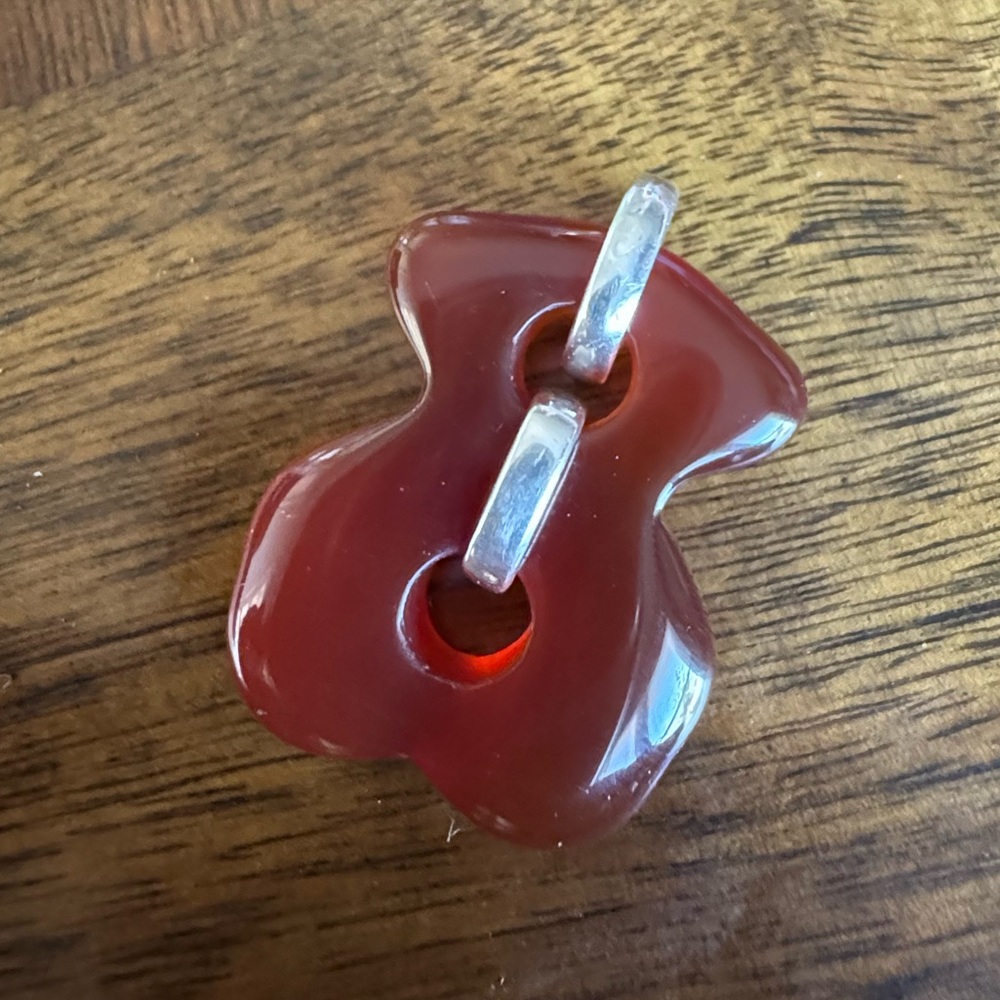❤️LARGE TOUS CRUISE RED CARNELIAN PENDANT❤️